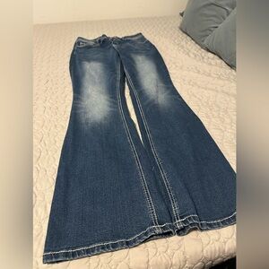 Classic Wide-Leg Flare Jeans in Medium Blue Denim